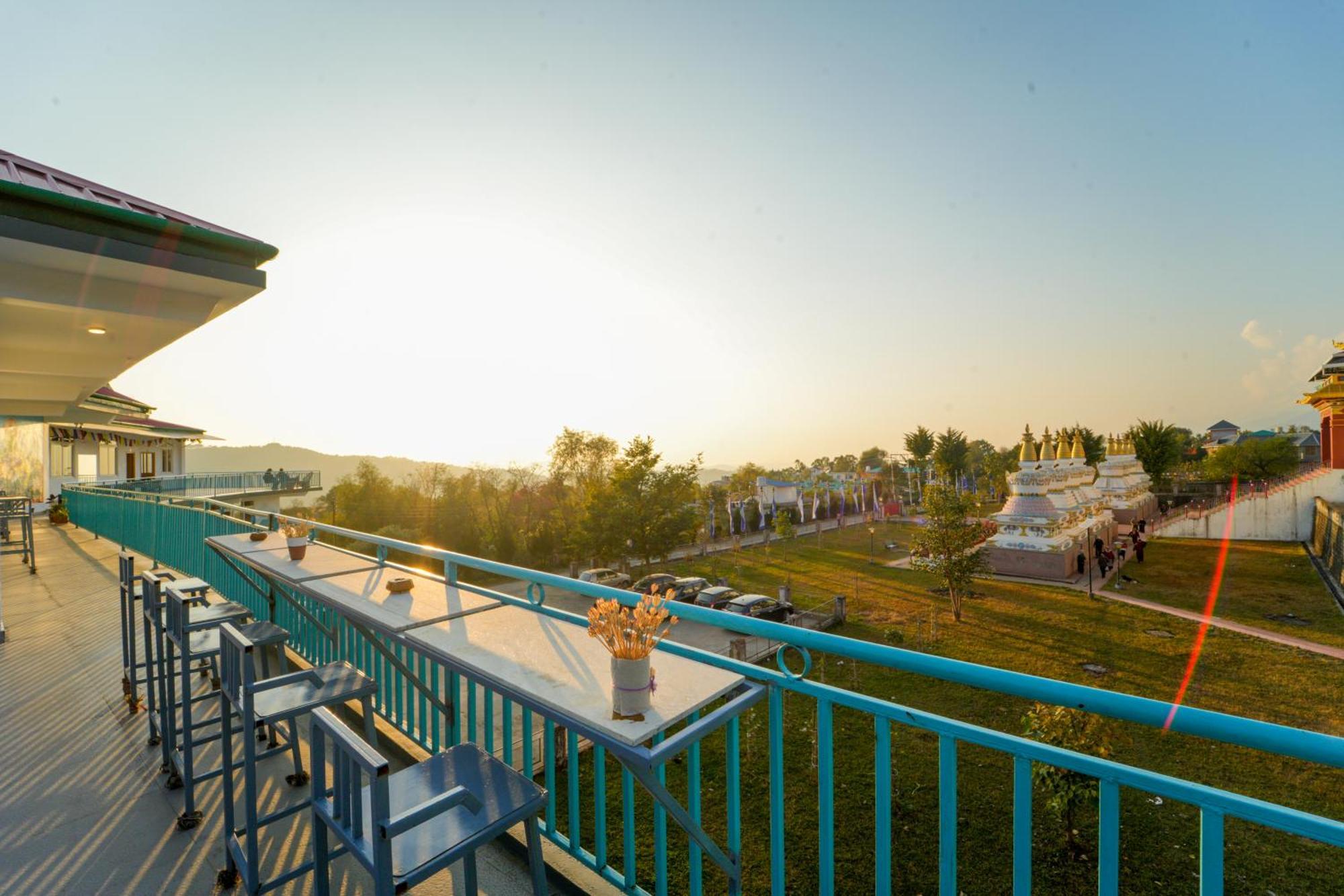 Chokling Arthouse - The Treasure Of Himalayas Hotel Bīr Екстериор снимка