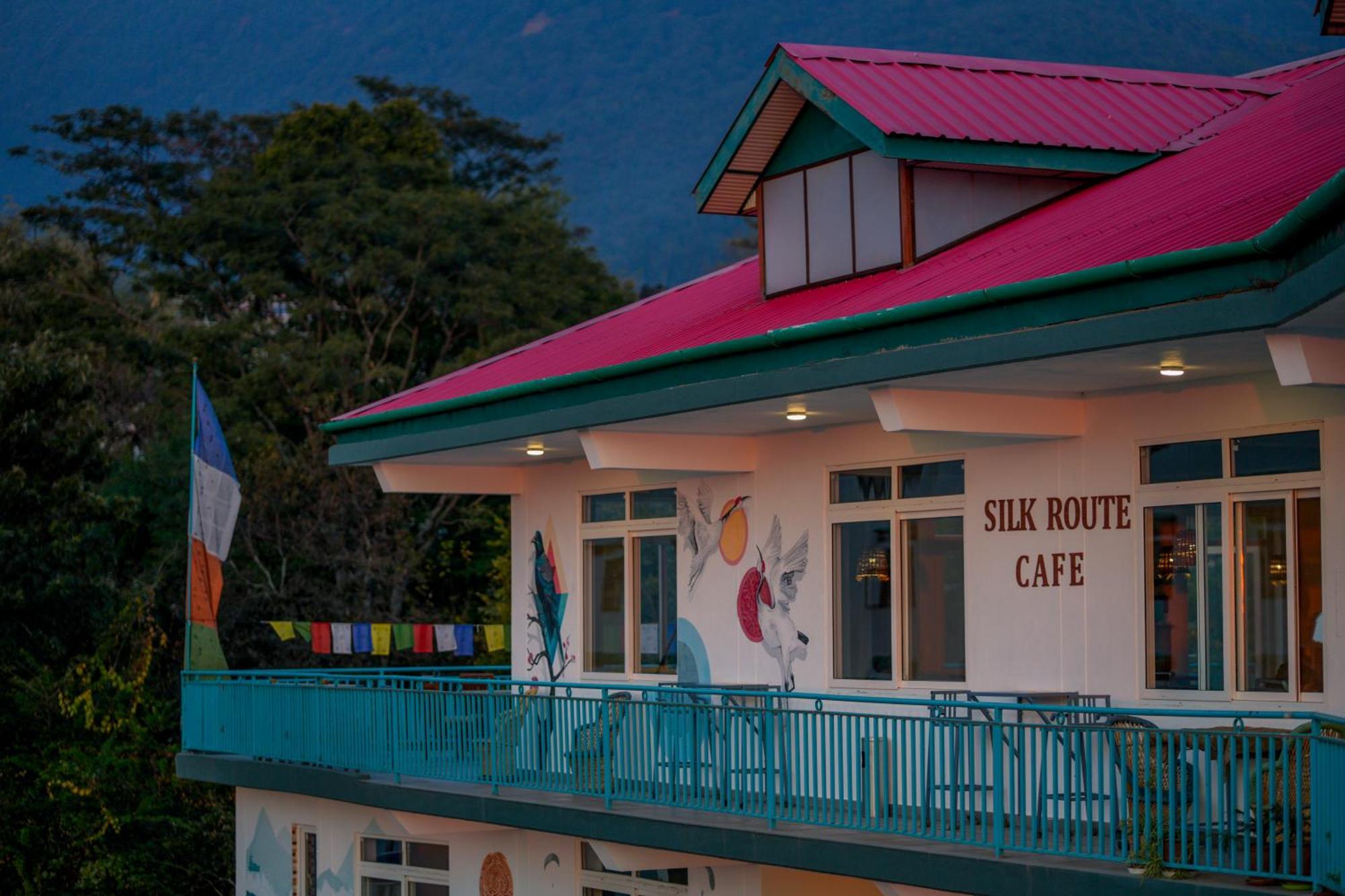 Chokling Arthouse - The Treasure Of Himalayas Hotel Bīr Екстериор снимка